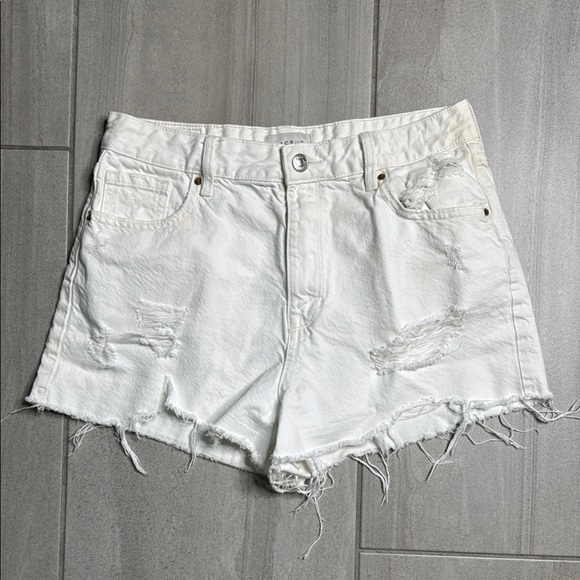 PacSun Pants - PacSun White High Waist Distressed Shorts